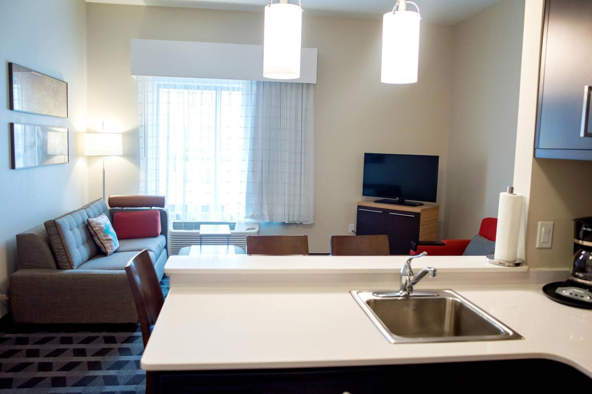 Towneplace Suites By Marriott Ames Zewnętrze zdjęcie