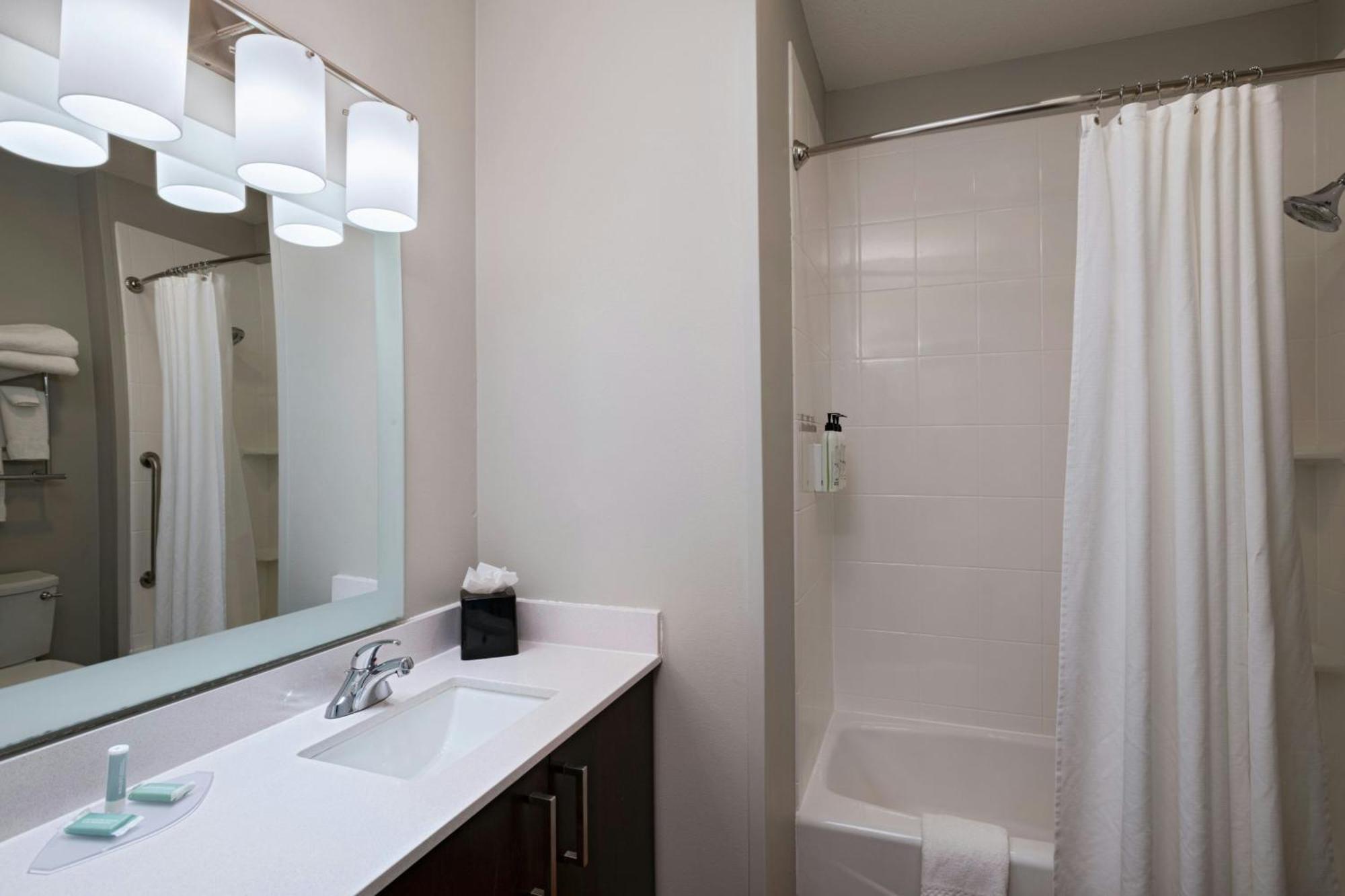 Towneplace Suites By Marriott Ames Zewnętrze zdjęcie