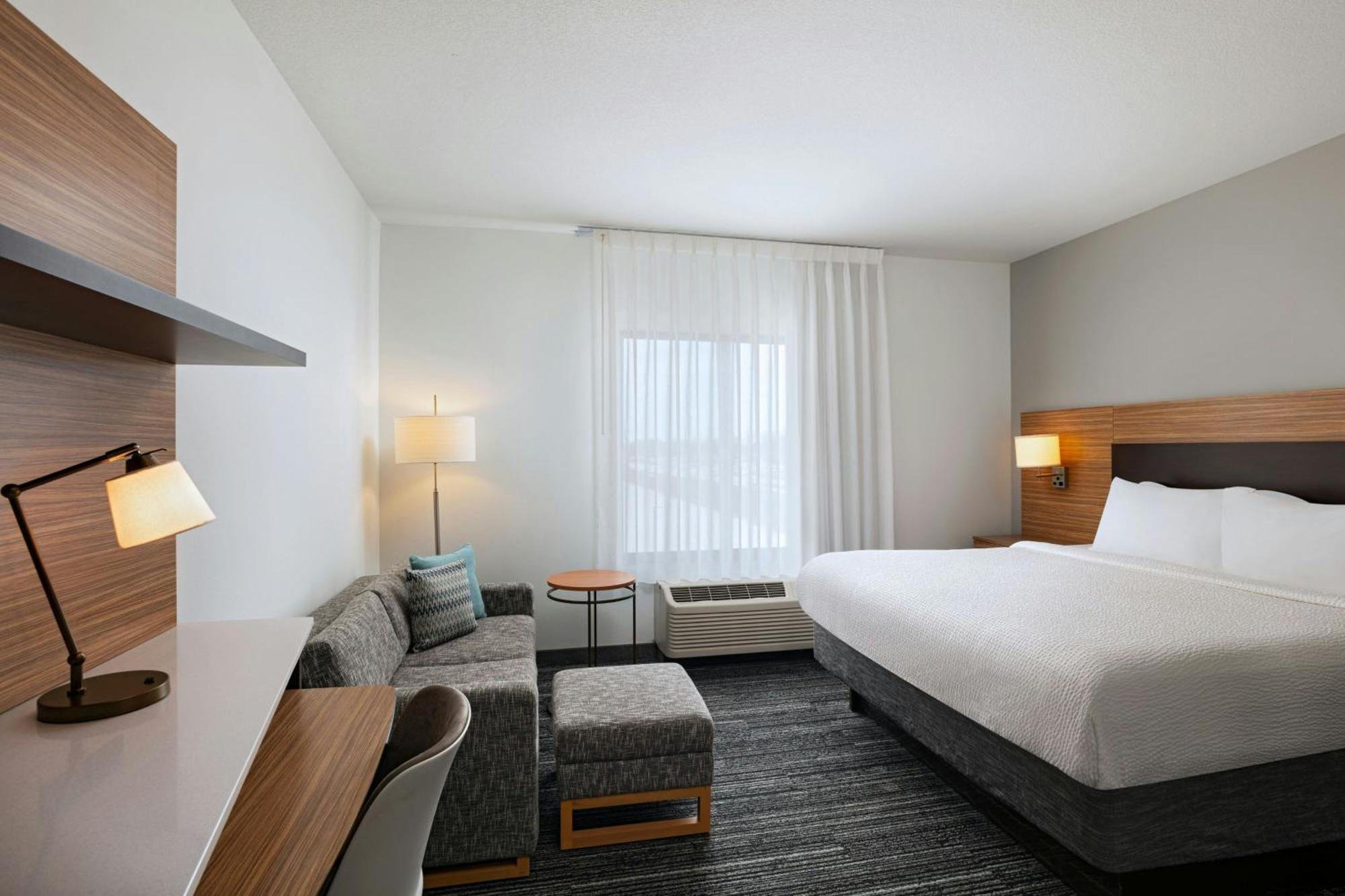 Towneplace Suites By Marriott Ames Zewnętrze zdjęcie
