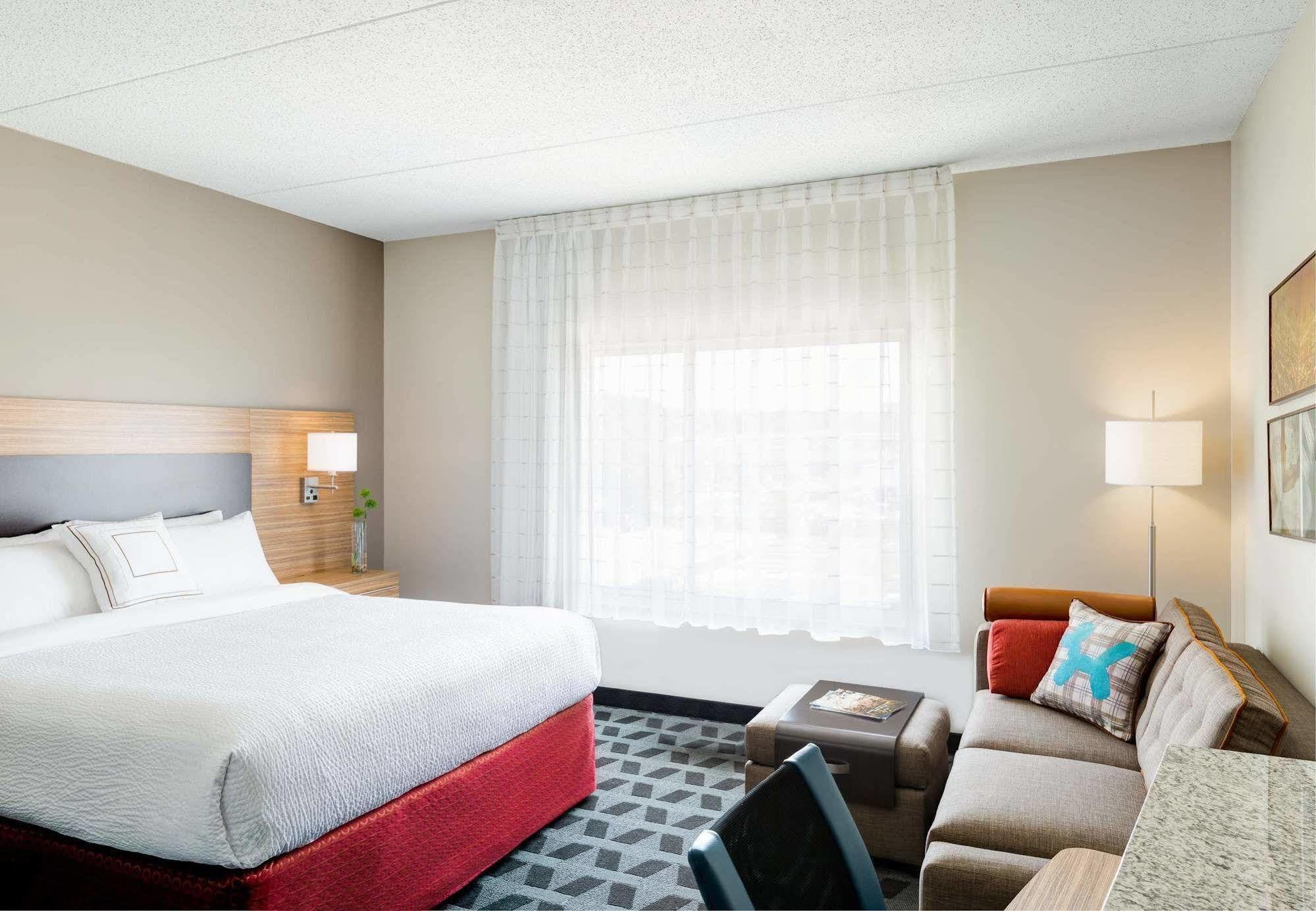 Towneplace Suites By Marriott Ames Zewnętrze zdjęcie