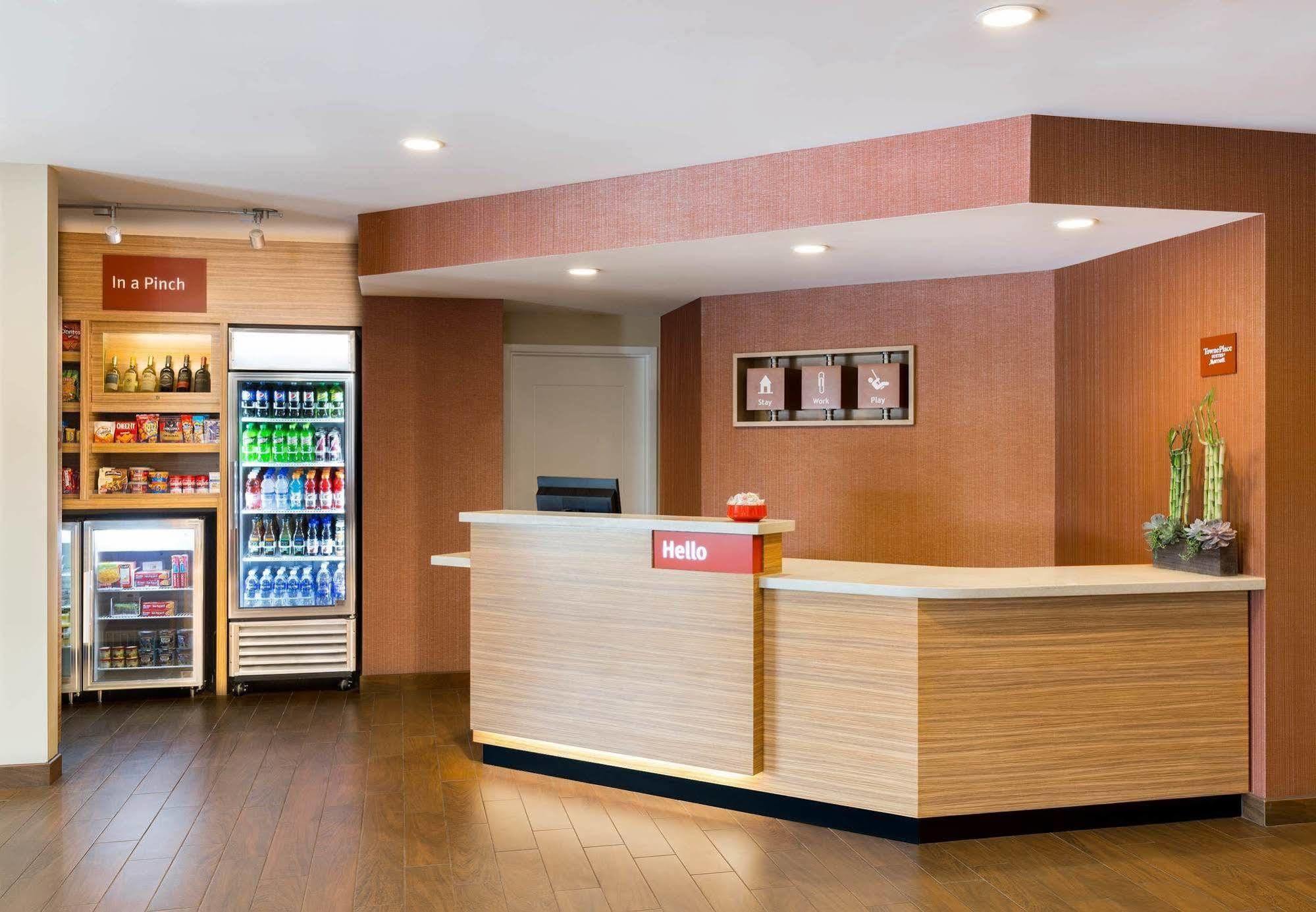 Towneplace Suites By Marriott Ames Zewnętrze zdjęcie