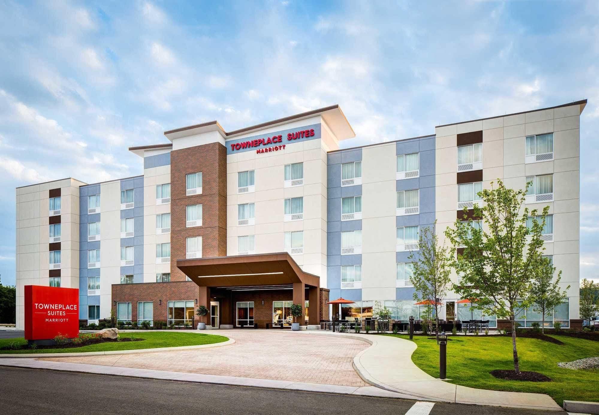 Towneplace Suites By Marriott Ames Zewnętrze zdjęcie